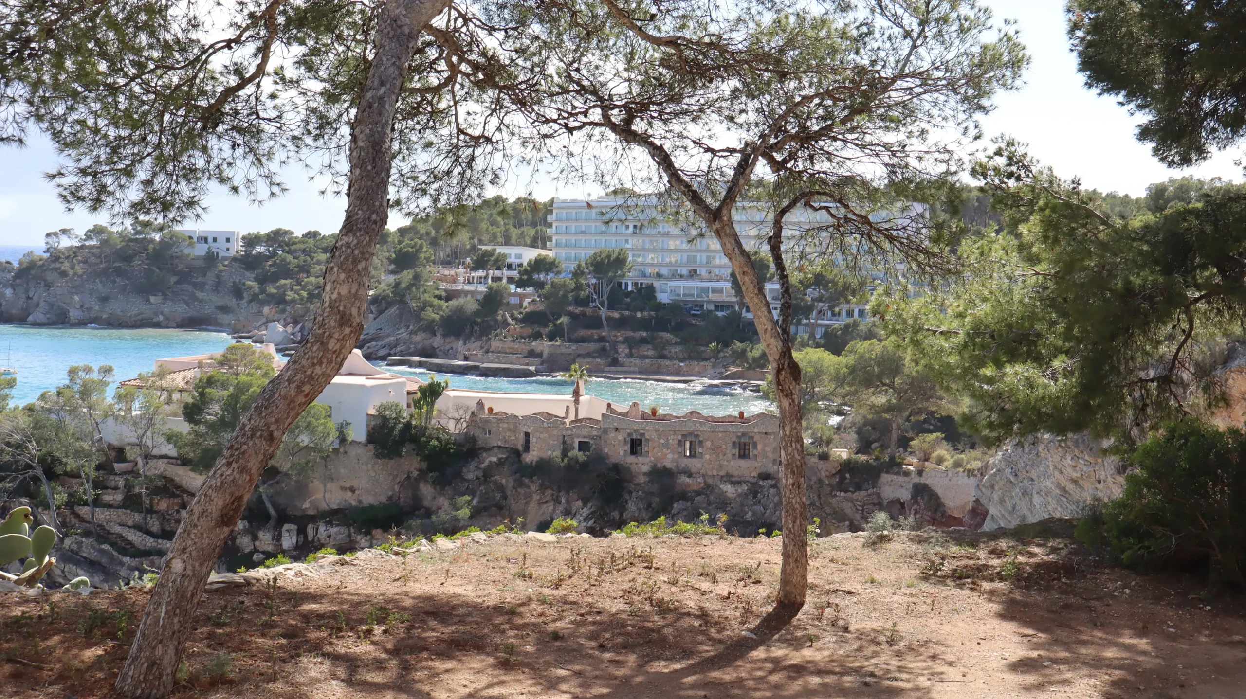 Mallorca secret coves boat charter, Mallorca coast boat charter, Mallorca beach boat charter, portals nous boat charter, South Mallorca boat charter,
