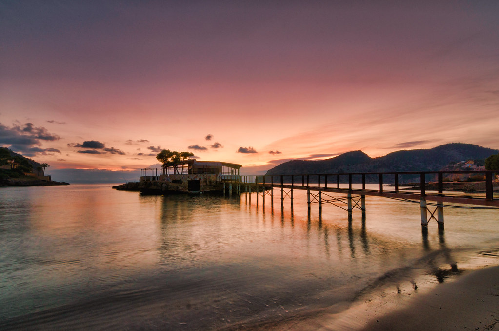 boat charter to camp de mar, camp de mar yacht charter, yacht hire to camp de best things to do in camp de mar, portals nous boat charter,