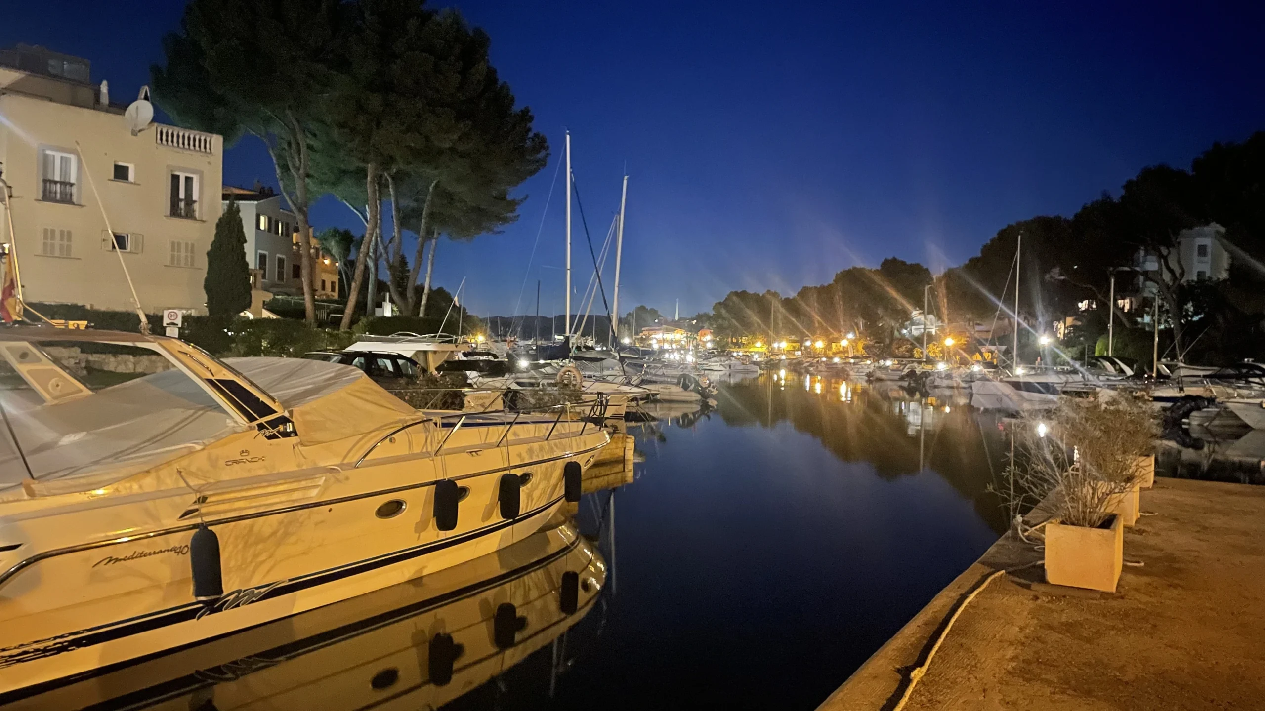 boat charter to Santa Ponca, yacht hire to Santa Ponca, Santa Ponca yacht charter, boat trip to Santa Ponca, boat charter from portals nous,